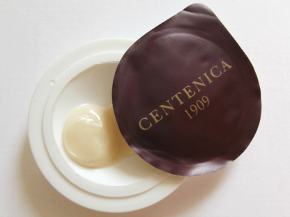 Sum37 Centenica 1909 Cream Texture